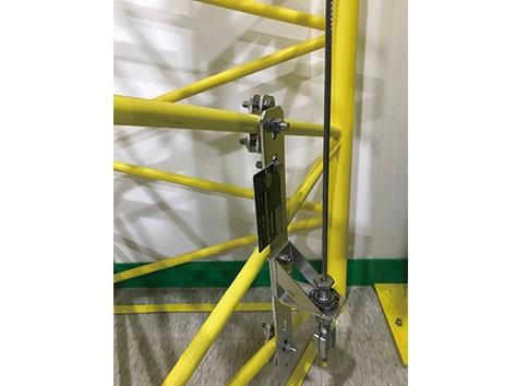 爬梯垂直生命线