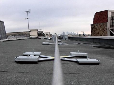 配重块锚固水平生命线系统